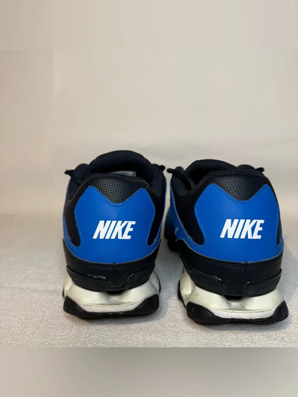 Nike Reax 8 TR Men’s Size 14 Blue Black Training Shoes 621716-401